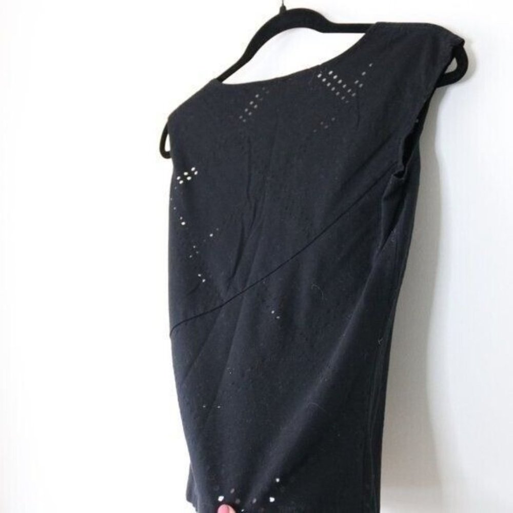 City DKNY Black Cutout Shirt Small - Picture 4 of 5